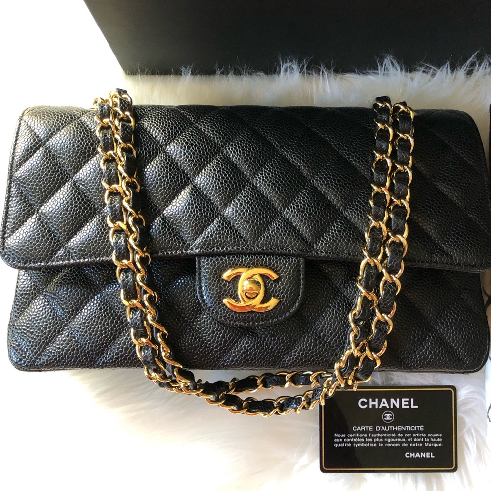 Chanel Medium Classic Flap - Black Caviar - GHW